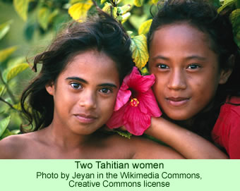 Tahitian women