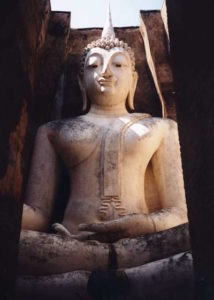 Seated_Buddha_figure_Sukhothai_Thialand