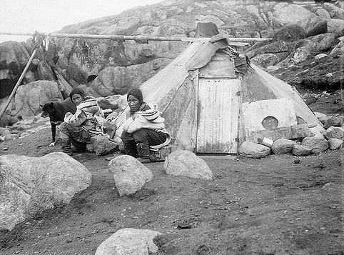 Two Inuit women at a camp on the land at Pangnirtung in August 1931