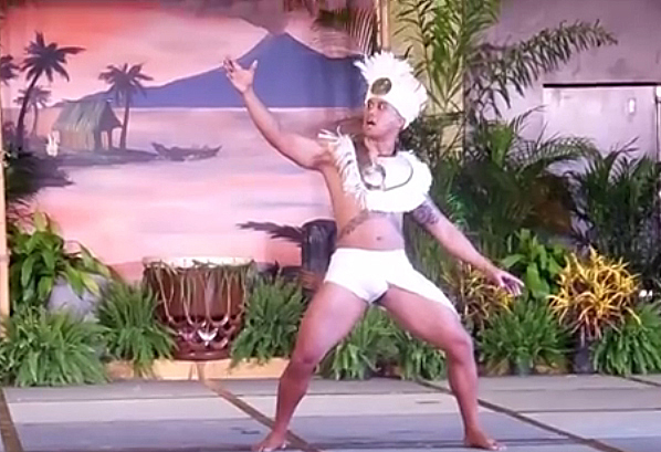 Screen capture of a scene of Tahitian dance from the video “Ho'ike 2015 Pupu Ori: Tahiti Tamure Tahitian Exhibition”