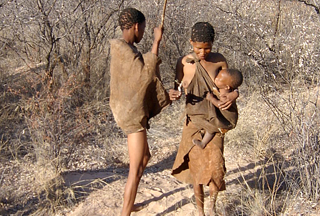 A San family prepares to go hunting in Ghanzi, Botswana, immediately to the west of the CKGR 