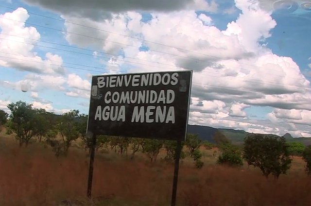 Welcome to the Piaroa community of Agua Mena 