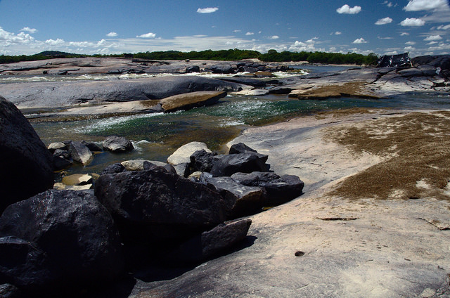The Atures rapids, the Raudal de Atures, of the Orinoco River 