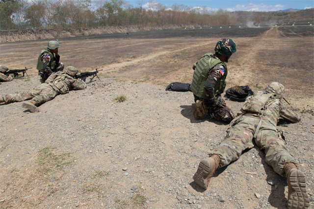 Filipino soldiers train with U.S. soldiers at a base in the Philippines 